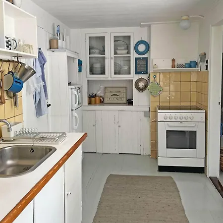 5 Person In Allinge-Sandvig